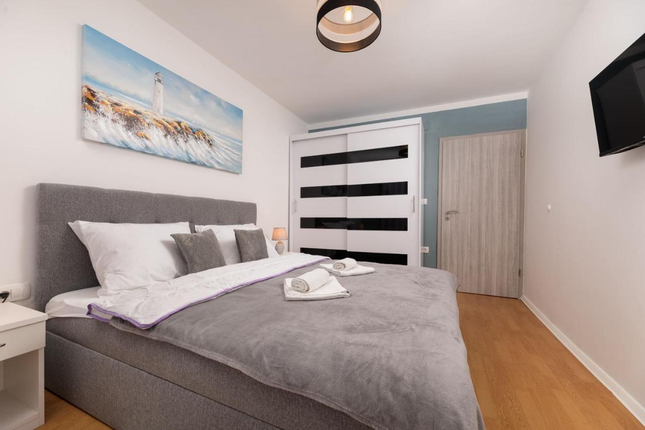 Apartments Vugrin Šilo Eksteriør bilde