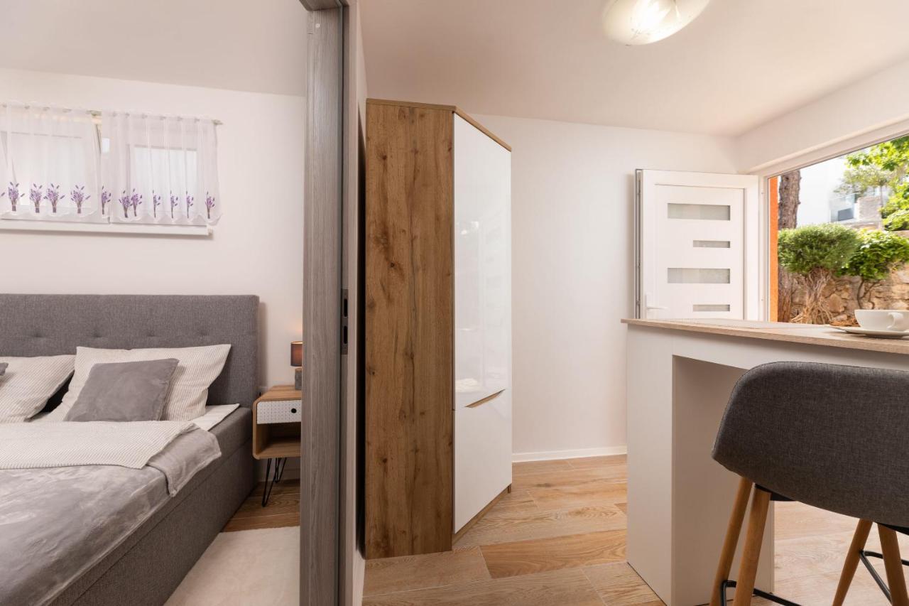 Apartments Vugrin Šilo Eksteriør bilde