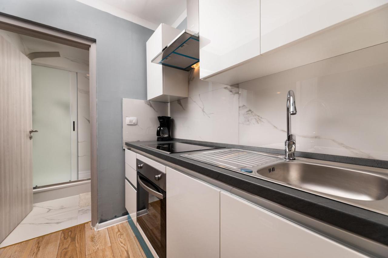 Apartments Vugrin Šilo Eksteriør bilde